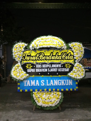 Papan Bunga Duka di Pondok Kopi