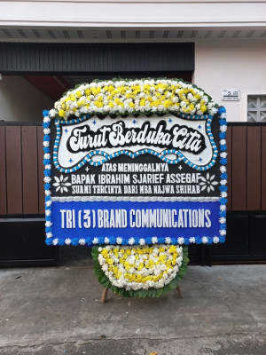 Papan Bunga Duka di Pondok Kopi